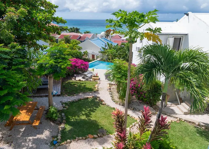 Blue Sail Apartments