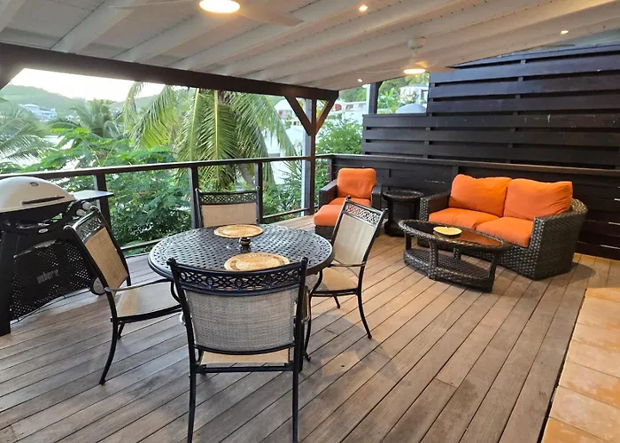 Les Balcons d'Oyster Pond
